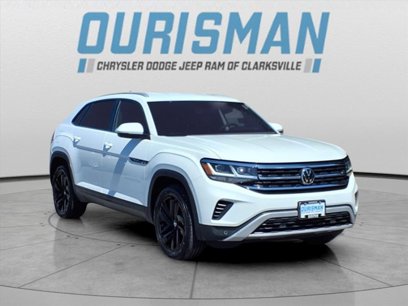 Used 2022 Volkswagen Atlas Cross Sport SE w/ Black Wheel Package