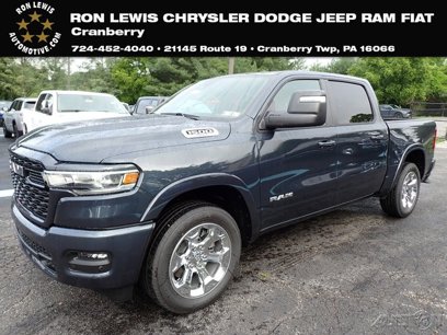 New 2025 RAM 1500 4x4 Crew Cab