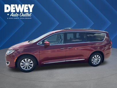Used 2017 Chrysler Pacifica Touring-L