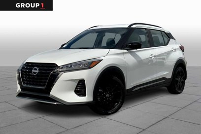 Used 2023 Nissan Kicks SR w/ SR Premium Package
