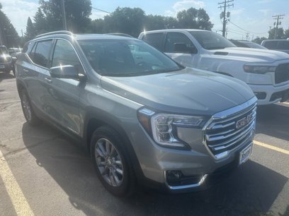 New 2024 GMC Terrain SLT w/ Infotainment Package II
