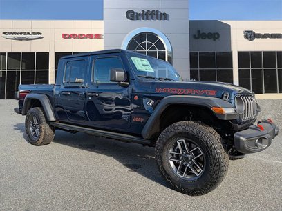 New 2025 Jeep Gladiator Mojave w/ Technology Group