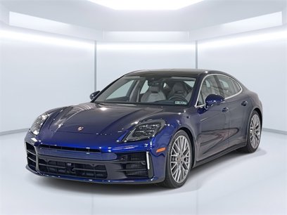 New 2025 Porsche Panamera 4