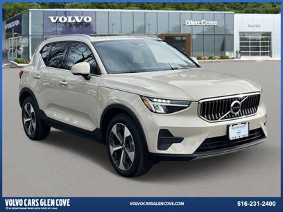 Certified 2025 Volvo XC40 B5 Core w/ Protection Package Premier
