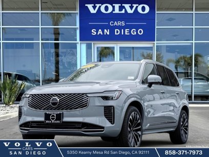 New 2025 Volvo XC90 B5 Core