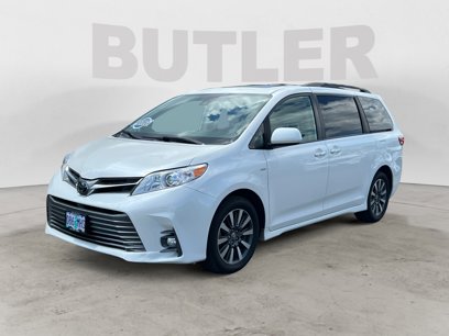 Used 2020 Toyota Sienna XLE