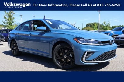 New 2025 Volkswagen Jetta SE