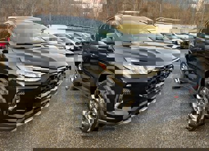 New 2025 Ford Escape ST-Line w/ Cold Weather Package