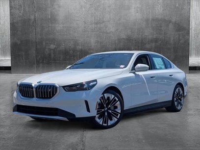 New 2025 BMW i5 xDrive40 w/ Premium Package