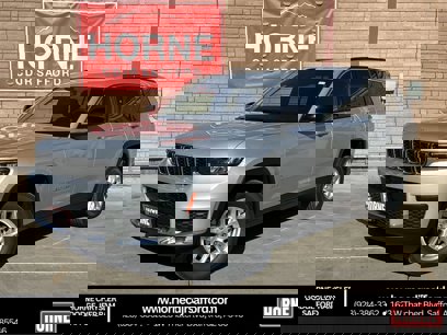 New 2025 Jeep Grand Cherokee L Laredo