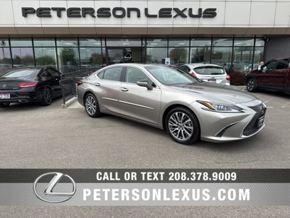 Used 2021 Lexus ES 300h w/ Premium Package