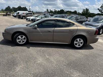 Used 2006 Pontiac Grand Prix w/ Premium Package