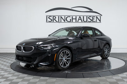 New 2025 BMW 230i xDrive Coupe w/ Convenience Package