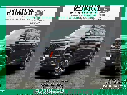 New 2025 Jeep Grand Cherokee L Limited w/ Black Appearance Package