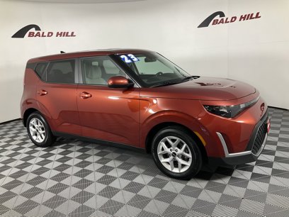 Certified 2023 Kia Soul LX w/ Option Group 015