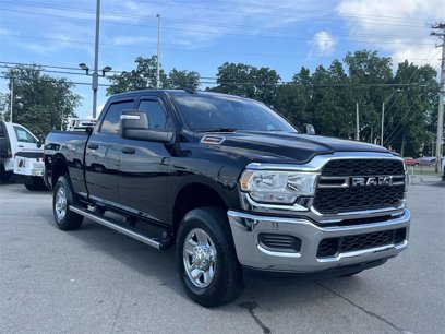 Used 2024 RAM 2500 Tradesman w/ Chrome Appearance Group