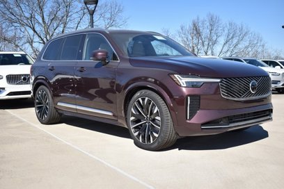 New 2025 Volvo XC90 T8 Ultra