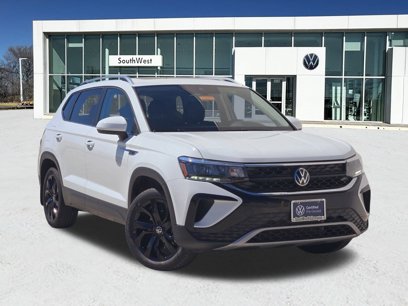 New 2024 Volkswagen Taos SE
