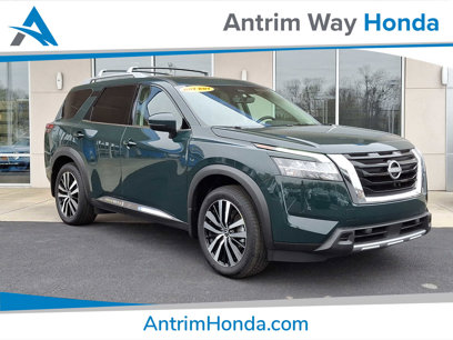 Used 2024 Nissan Pathfinder Platinum w/ Cargo Package