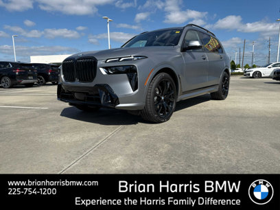 New 2025 BMW X7 xDrive40i w/ M Sport Package