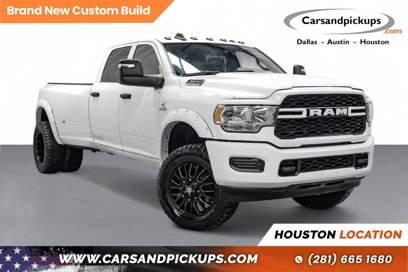 Used 2024 RAM 3500 Tradesman w/ Chrome Appearance Group