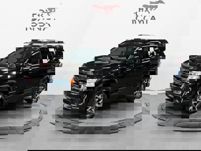 Used 2020 GMC Acadia SLT w/ Premium Package