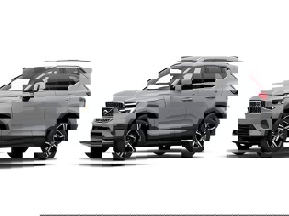 Certified 2025 Volvo XC40 B5 Core