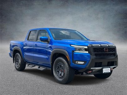 New 2025 Nissan Frontier PRO-4X w/ Pro Convenience Package