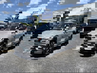 New 2025 Volvo V60 B5 Cross Country Ultra w/ Protection Package Premier