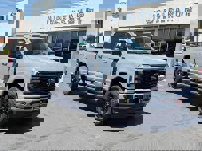 New 2025 Ford F350 Lariat