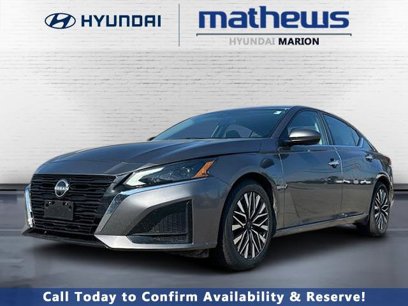 Used 2023 Nissan Altima 2.5 SV