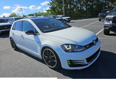 Used 2016 Volkswagen GTI SE w/ Lighting Package (SEL)