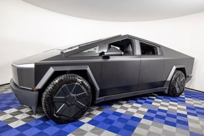 Used 2024 Tesla Cybertruck AWD Crew Cab