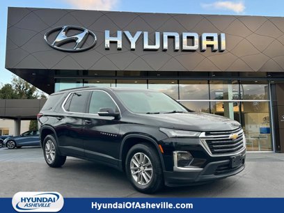 Used 2022 Chevrolet Traverse LT