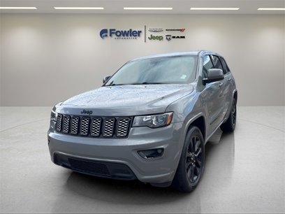 Used 2020 Jeep Grand Cherokee Altitude