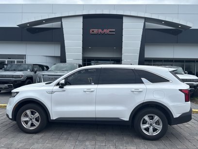 Used 2023 Kia Sorento LX
