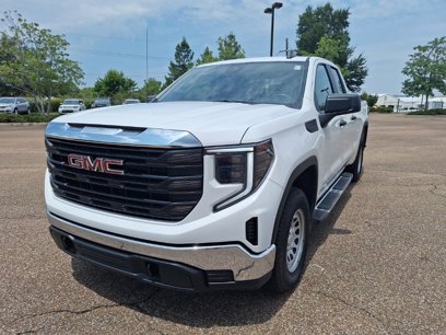 Used 2025 GMC Sierra 1500 Pro w/ Pro Value Package