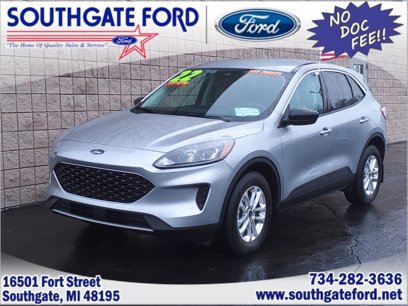 Used 2022 Ford Escape SE w/ Cold Weather Package