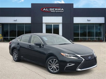 Used 2017 Lexus ES 300h
