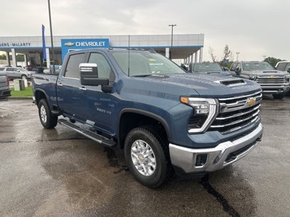 New 2025 Chevrolet Silverado 2500 LTZ w/ LTZ Convenience Package