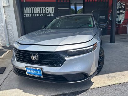 New 2025 Honda Accord SE