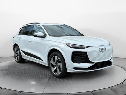 New 2025 Audi Q6 e-tron Premium Plus