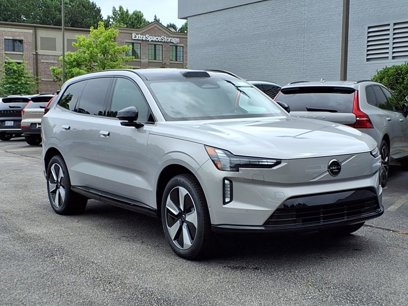 New 2025 Volvo EX90 Plus