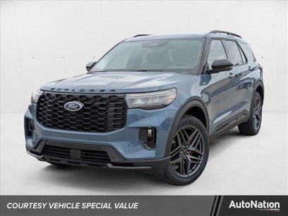 New 2025 Ford Explorer ST-Line w/ Premium Package