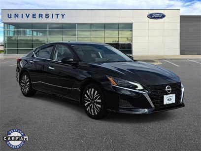 Used 2023 Nissan Altima 2.5 SV w/ SV Premium Package