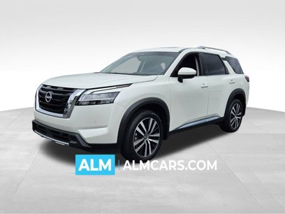 Used 2024 Nissan Pathfinder Platinum w/ Cargo Package