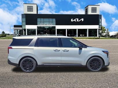 New 2025 Kia Carnival SX Prestige