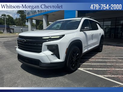 New 2025 Chevrolet Traverse LT w/ Enhanced Driving Package