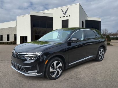 New 2025 VinFast VF 8 Eco