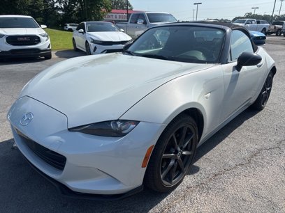 Used 2016 MAZDA MX-5 Miata Club